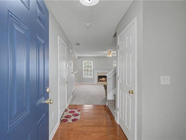 Townhouse for sale in Canton, Georgia