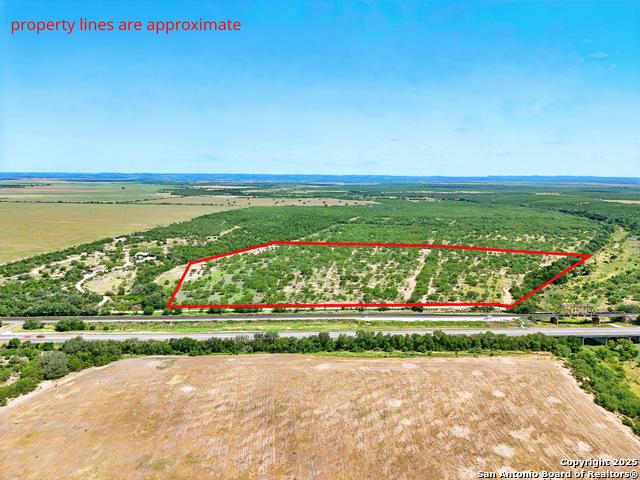 House for sale in Knippa