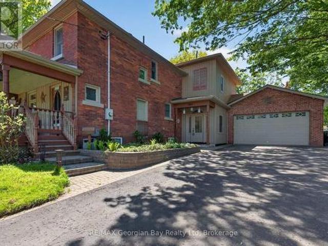 House for sale in Midland, Ontario