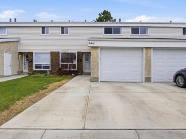 Townhouse for sale in Saint Albert, Alberta