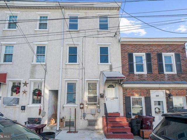 Townhouse for sale in Bridgeport, Pennsylvania