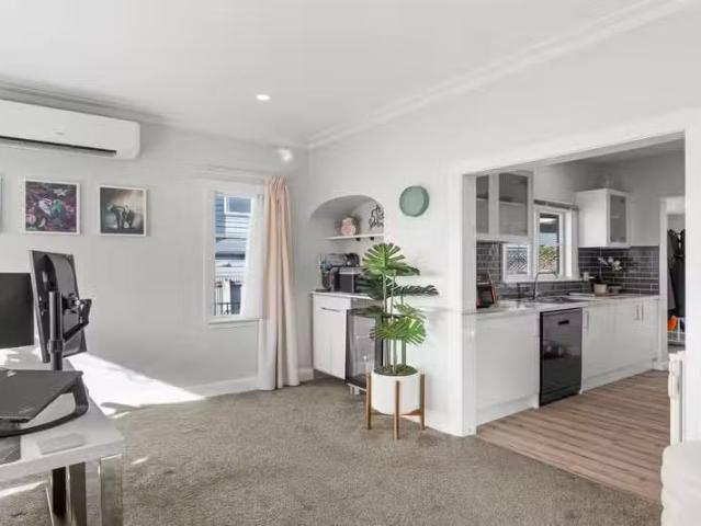 House for sale in Heathcote, Canterbury