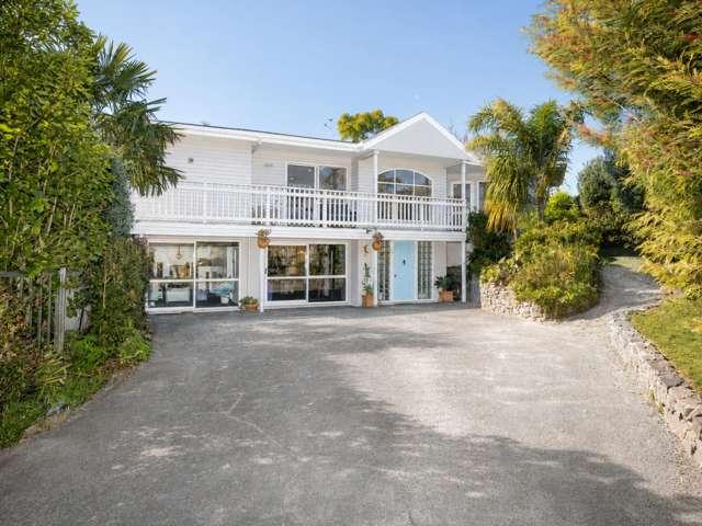 House for sale in Omokoroa, Bay Of Plenty