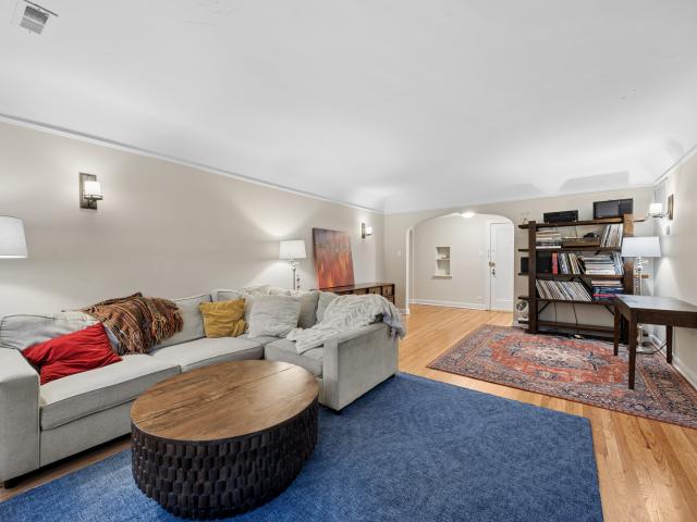 Condo for sale in Oak Park, Illinois