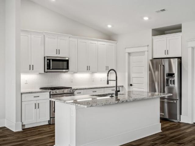 House for sale in White House, Middle Tennessee