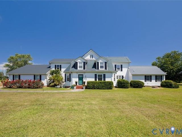 House for sale in White Stone, Lancaster County