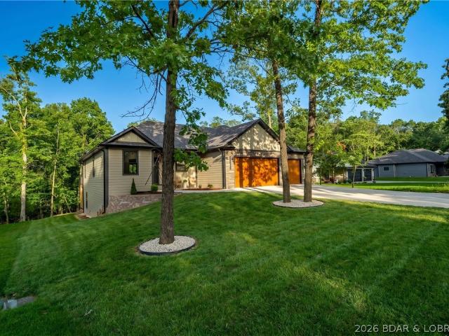 House for sale in Sunrise Beach, Camden County