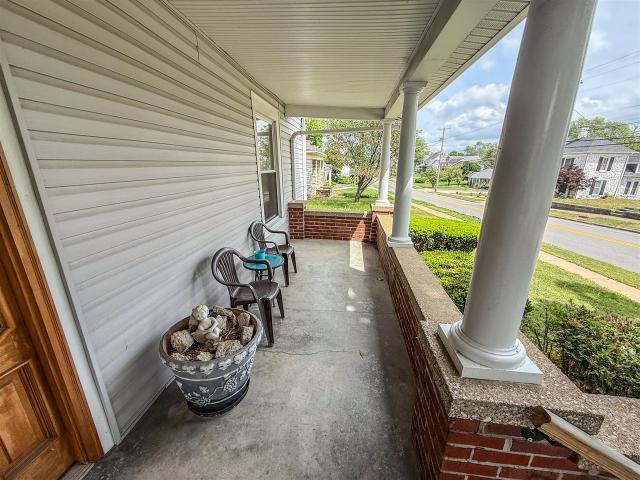 House for sale in Simpson, Kentucky