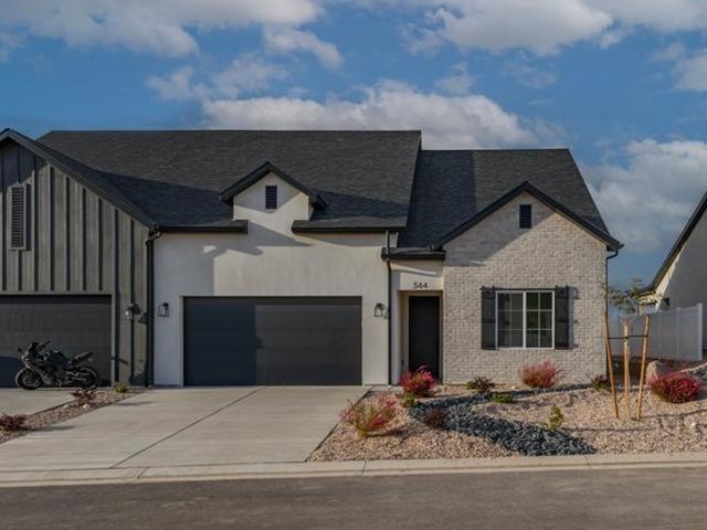 Townhouse for sale in Iron, Utah