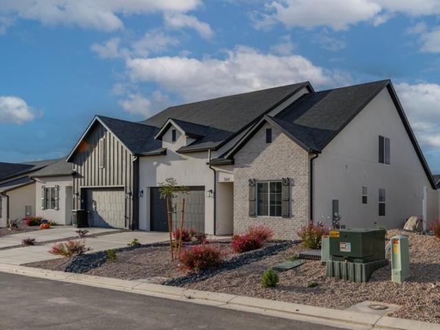 Townhouse for sale in Iron, Utah