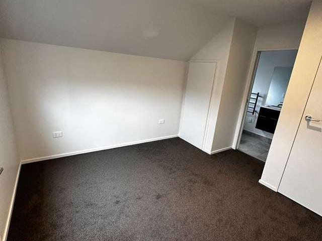 Townhouse for rent in Addington, Spreydon-Cashmere Community