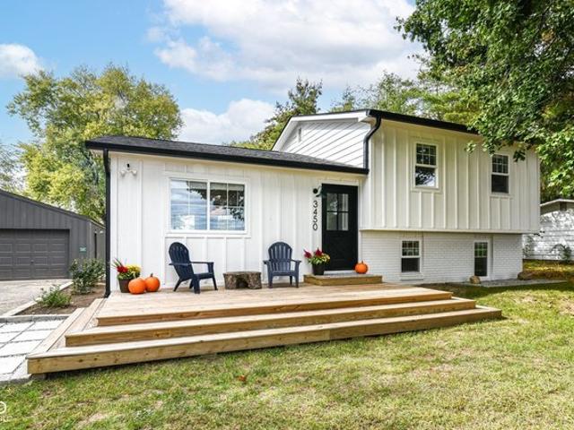 House for sale in Whitestown, Indiana