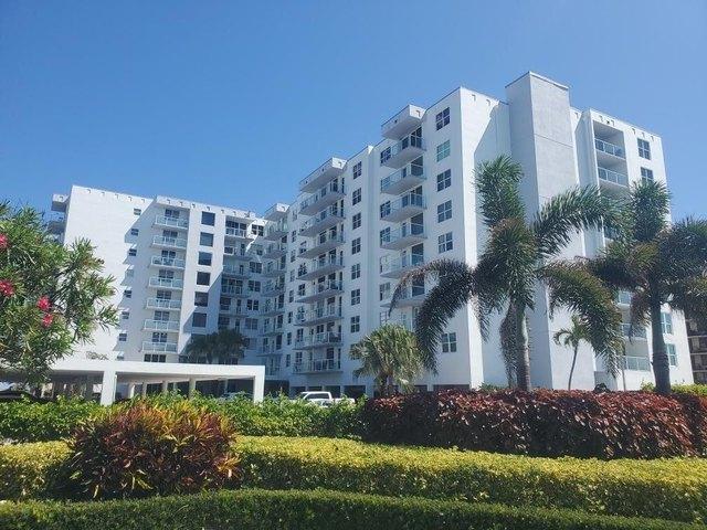 Condo for sale in Palm Beach, Florida