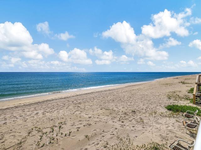 Condo for sale in Palm Beach, Florida