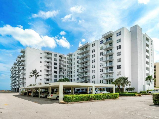 Condo for sale in Palm Beach, Florida