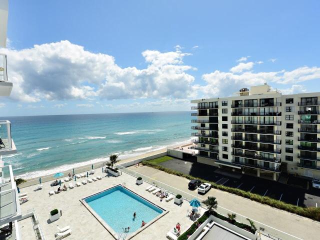 Condo for sale in Palm Beach, Florida