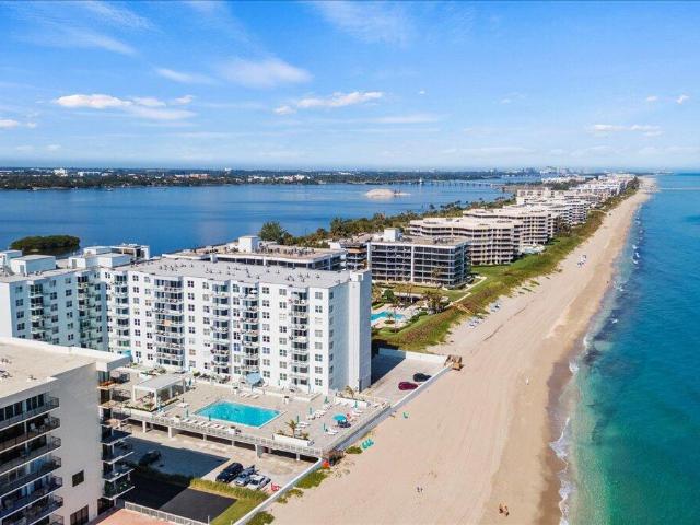 Condo for sale in Palm Beach, Florida
