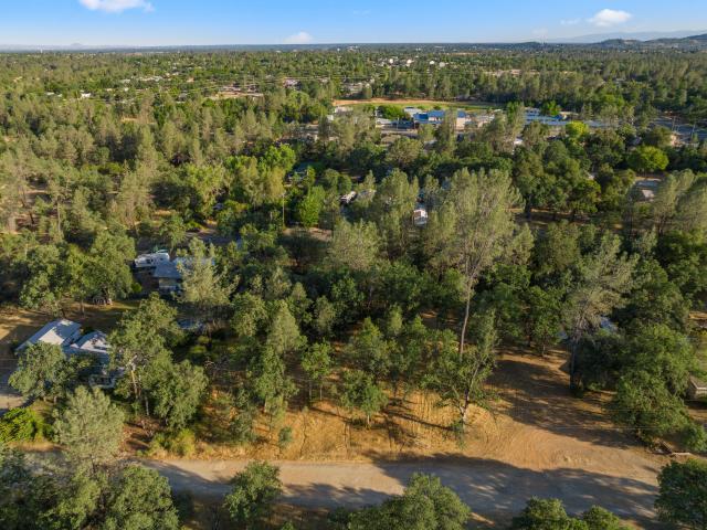 Land for sale in Redding
