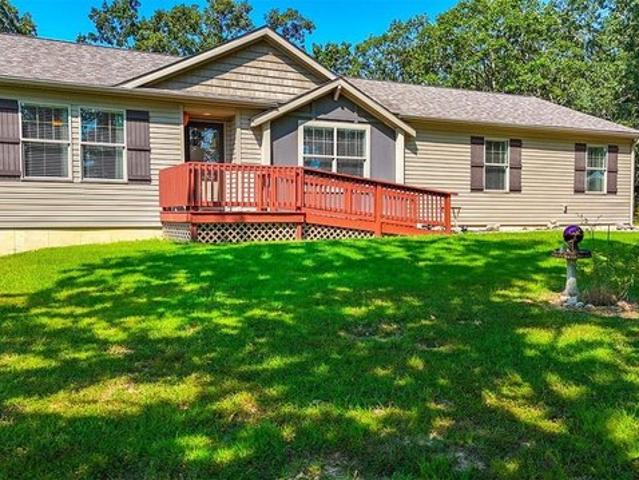 House for sale in Dixon, Missouri