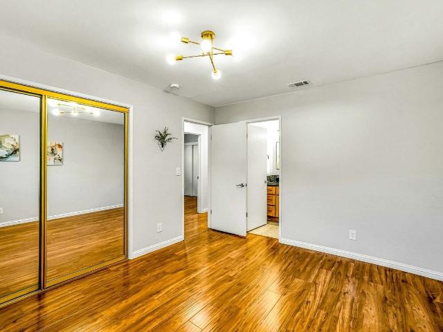 Apartment for rent in California