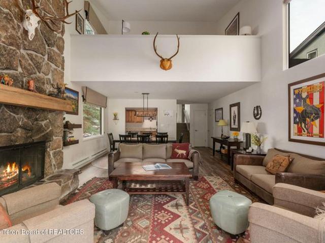 Condo for sale in Wyoming