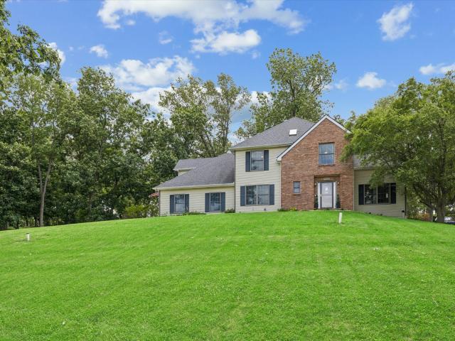 House for sale in Clinton, Iowa