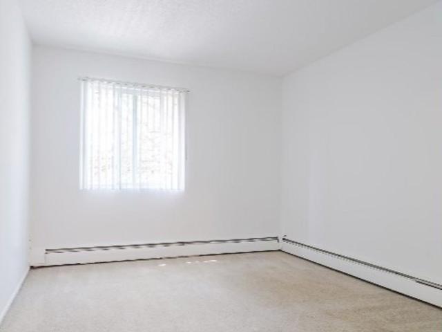 Apartment for rent in Hennepin, Minnesota