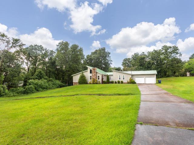 House for sale in Eastaboga, Alabama