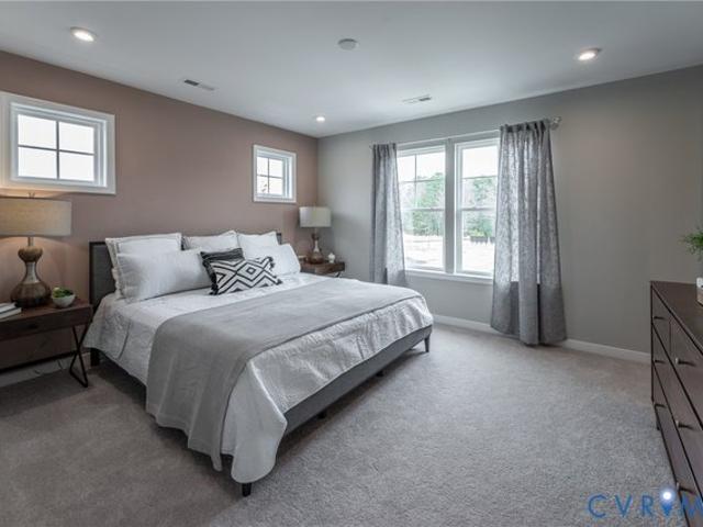 Townhouse for sale in Virginia