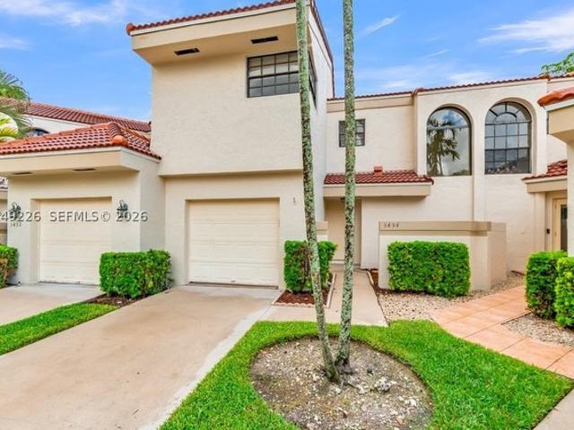 Townhouse for sale in Hollywood, Broward County