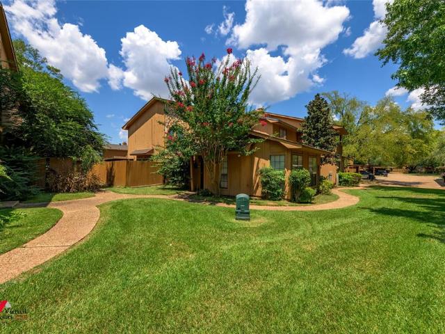 Townhouse for sale in Keithville, Louisiana