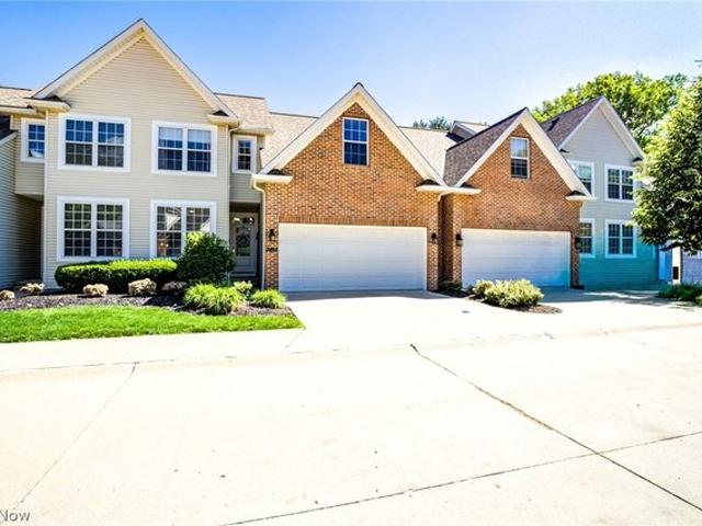 Condo for sale in Westlake, Ohio