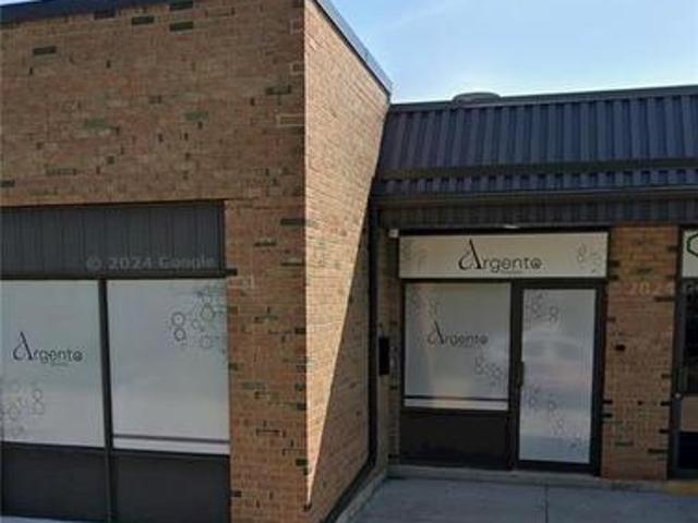 Commercial for rent in Burlington, Ontario