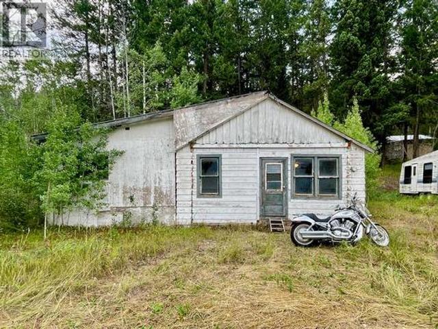 House for sale in Parson, British Columbia