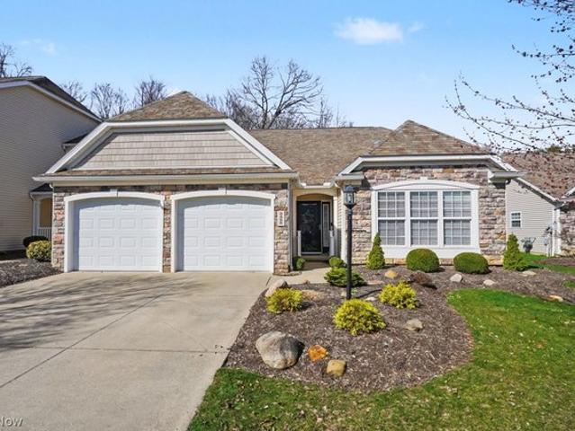Condo for sale in Summit, Ohio