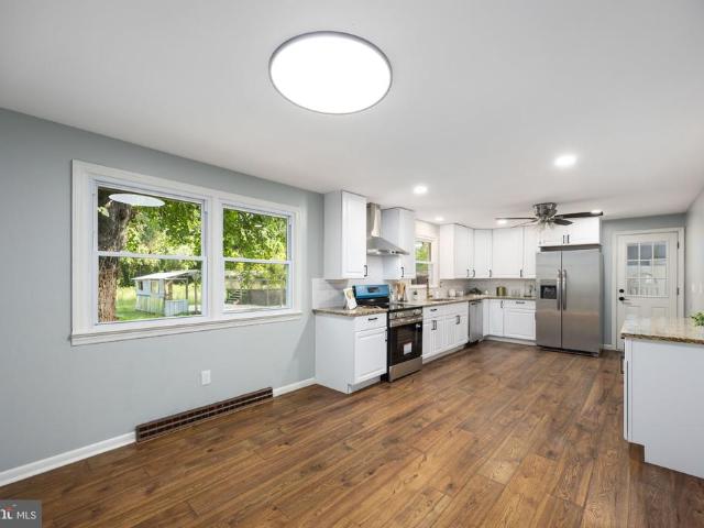House for sale in Pittsville Manor, Pittsville