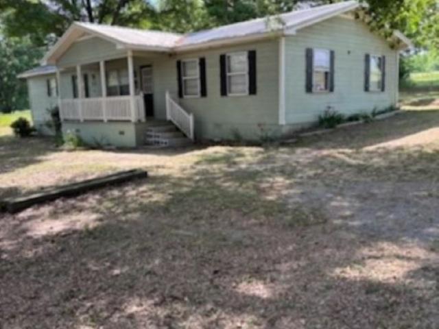 House for sale in Holly Pond, Alabama
