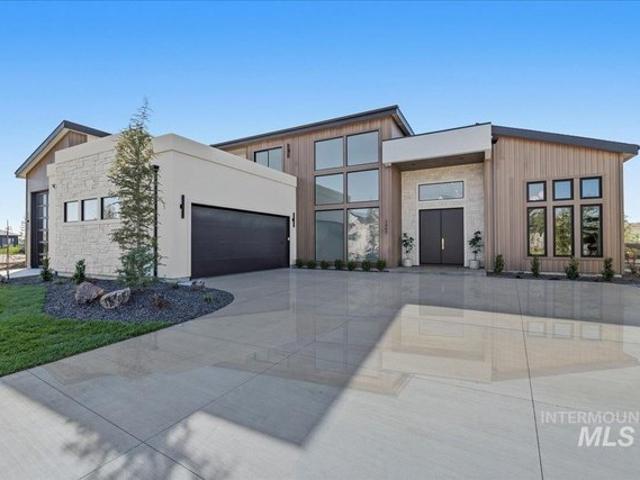 House for sale in Eagle, Idaho
