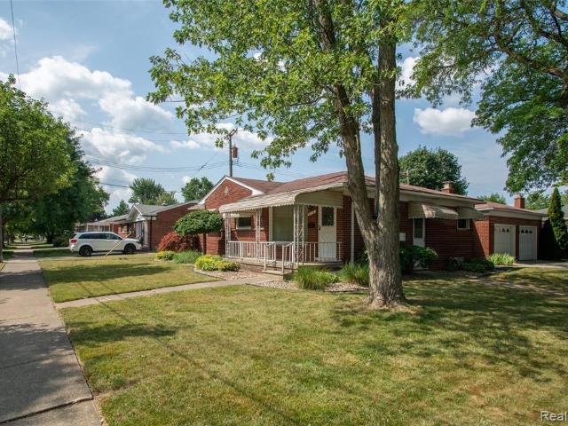 House for sale in Trenton, Michigan