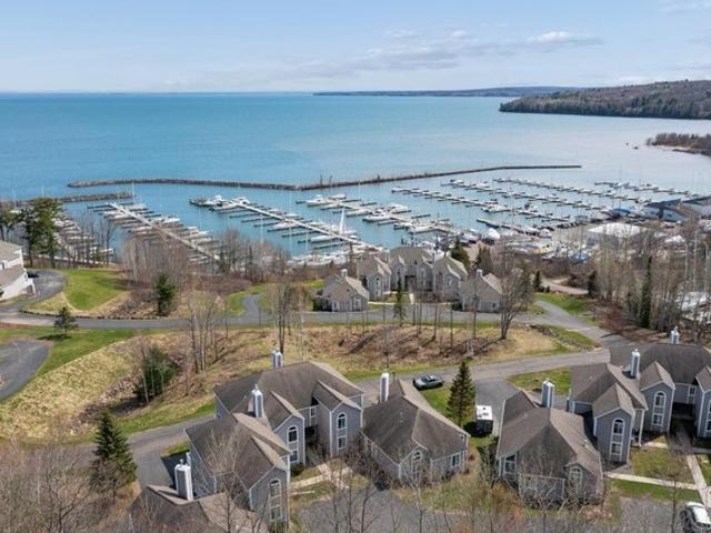 Townhouse for sale in Bayfield, Wisconsin