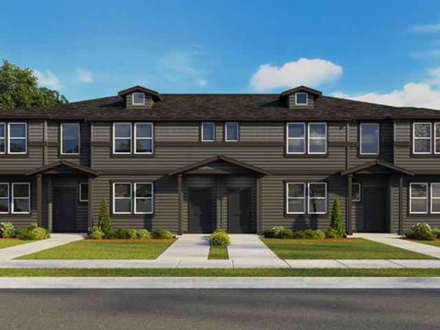 Townhouse for sale in Oregonia