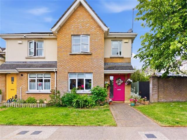 Terraced House for sale in Bettystown, North Tipperary