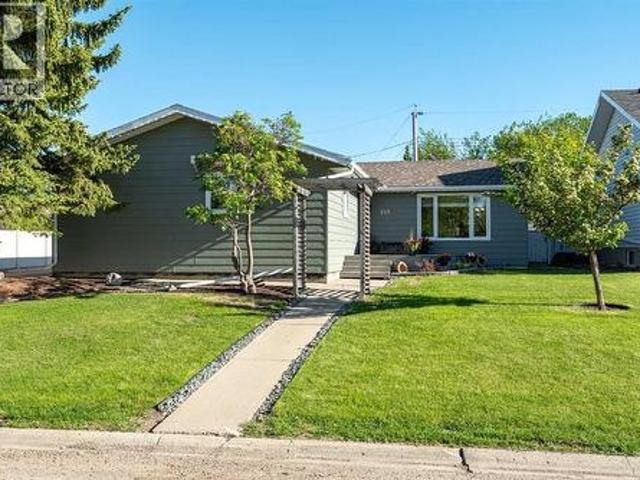 House for sale in Three Hills, Alberta