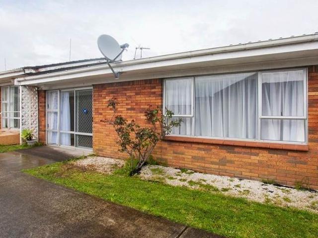 Apartment for rent in One Tree Hill, Maungakiekie-Tāmaki