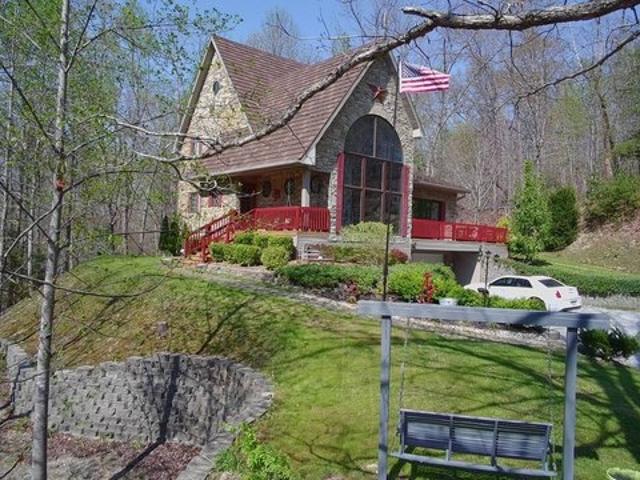 House for sale in Lebanon, Kentucky