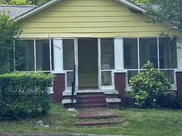 House for rent in Auburn