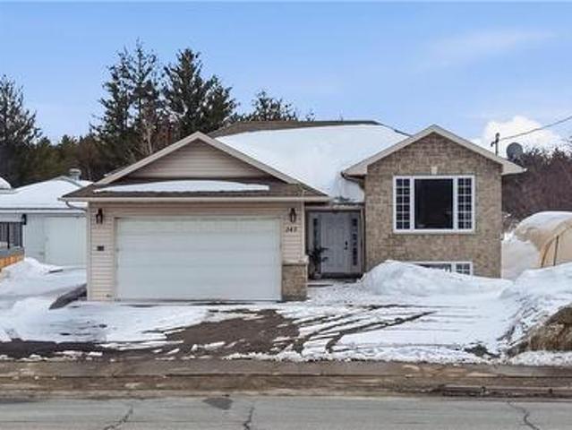House for sale in Wanup, Ontario