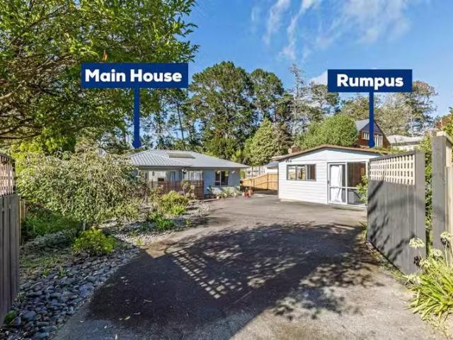 House for sale in Paremoremo, Oroua County