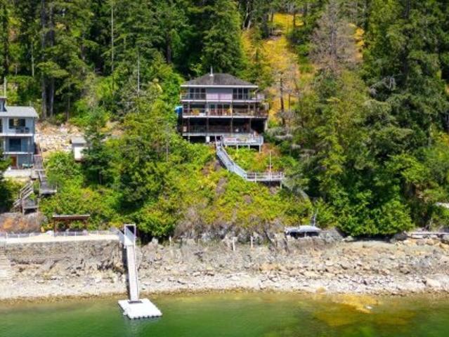 Property for sale in Bowen Island, British Columbia