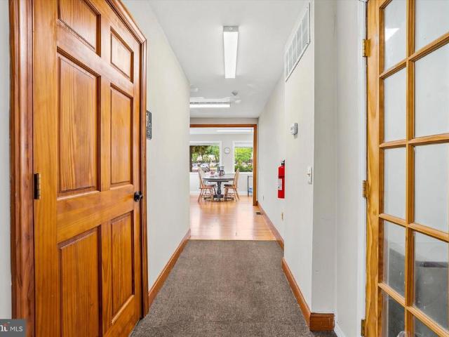Commercial for rent in Horsham, Pennsylvania